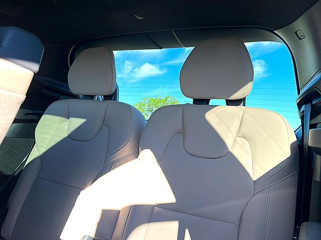 new 2026 Volvo XC90 Plug-In Hybrid car, priced at $81,995