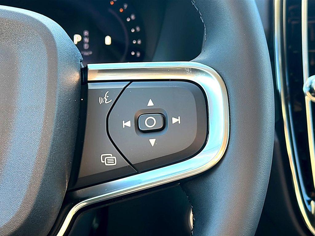new 2026 Volvo XC40 car, priced at $43,395