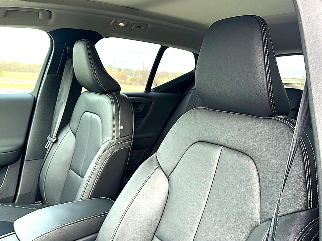 new 2026 Volvo XC40 car, priced at $49,495