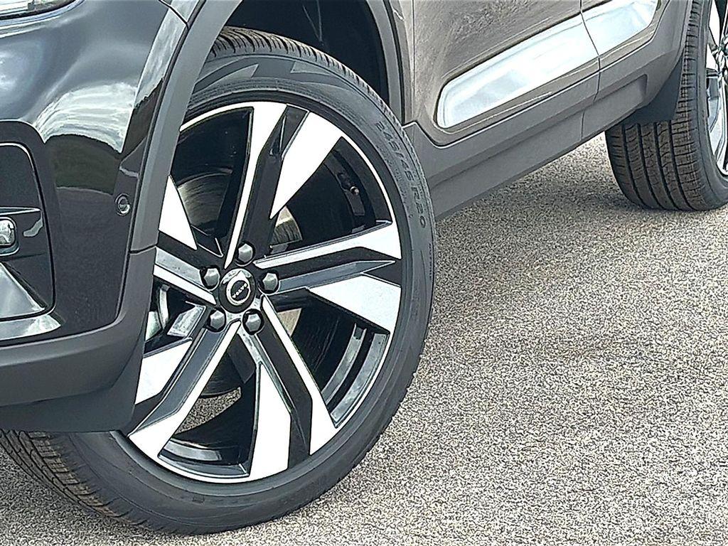 new 2026 Volvo XC40 car, priced at $49,495