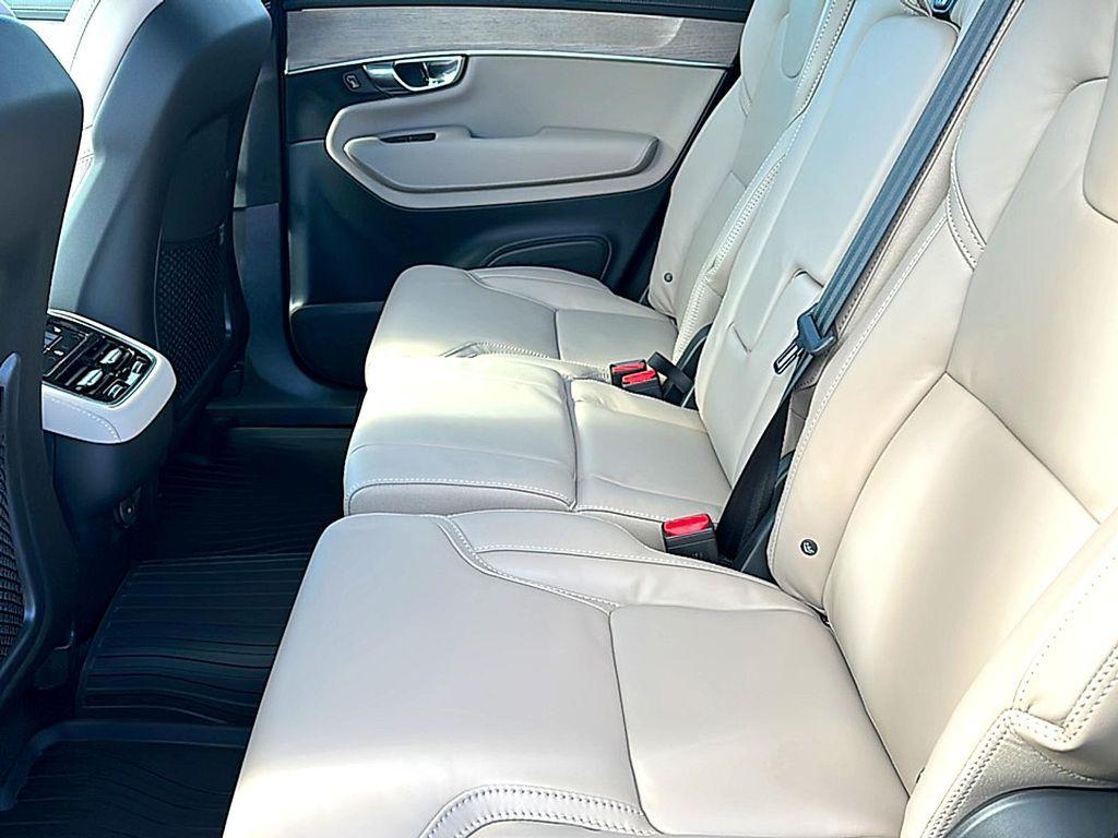 new 2026 Volvo XC90 car, priced at $75,695
