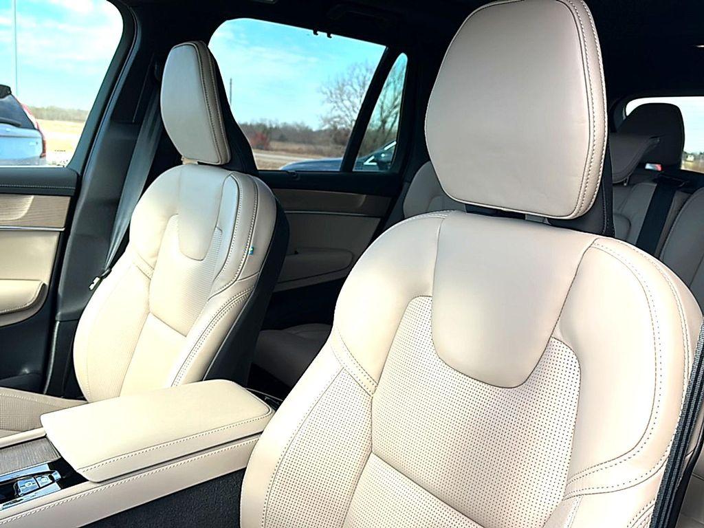 new 2026 Volvo XC90 car, priced at $75,695