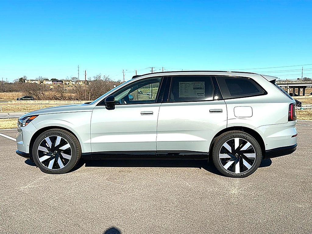 new 2025 Volvo EX90 car, priced at $80,640