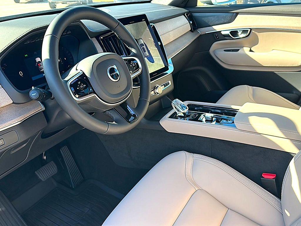new 2026 Volvo XC90 car, priced at $71,825