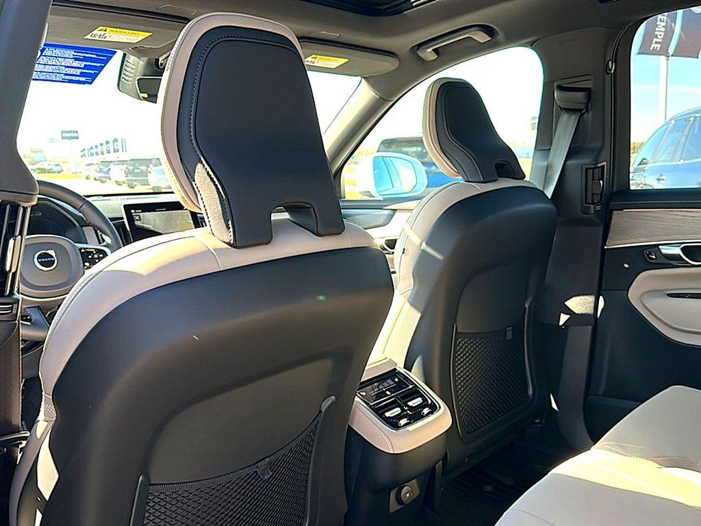 new 2026 Volvo XC90 car, priced at $71,825