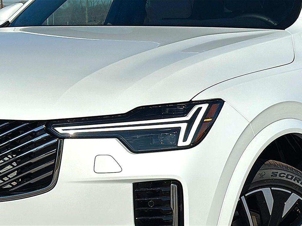 new 2026 Volvo XC90 car, priced at $71,825