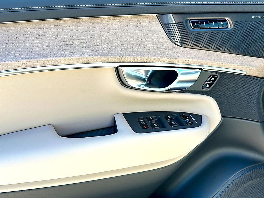 new 2026 Volvo XC90 car, priced at $71,825