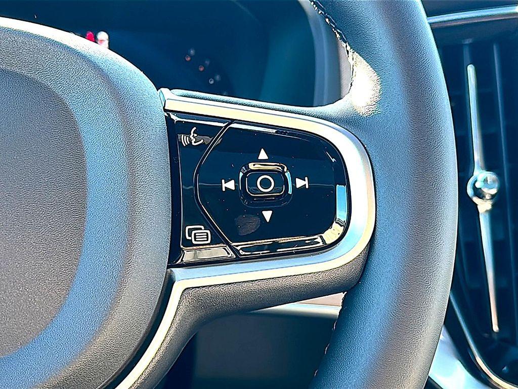 new 2026 Volvo XC90 car, priced at $71,825
