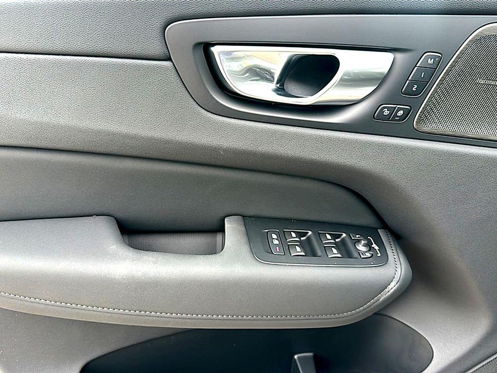new 2026 Volvo XC60 car, priced at $62,195