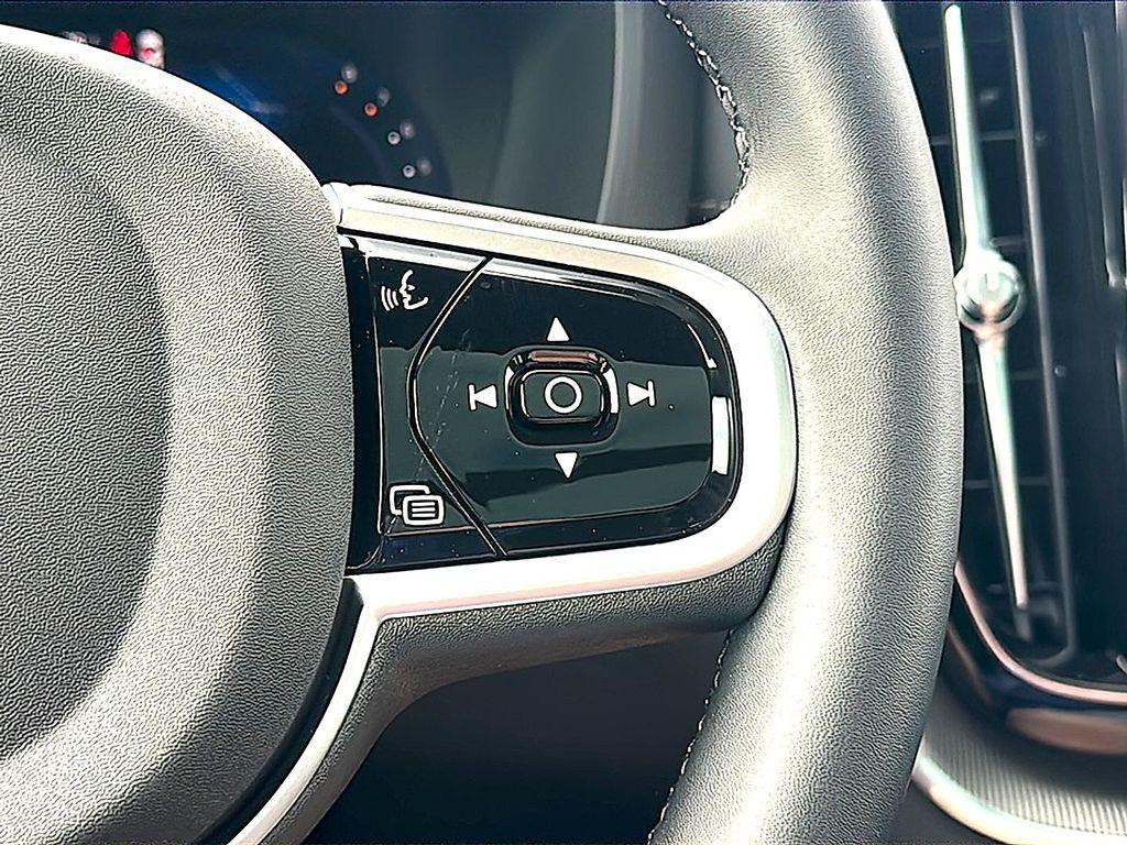 new 2026 Volvo XC60 car, priced at $62,195