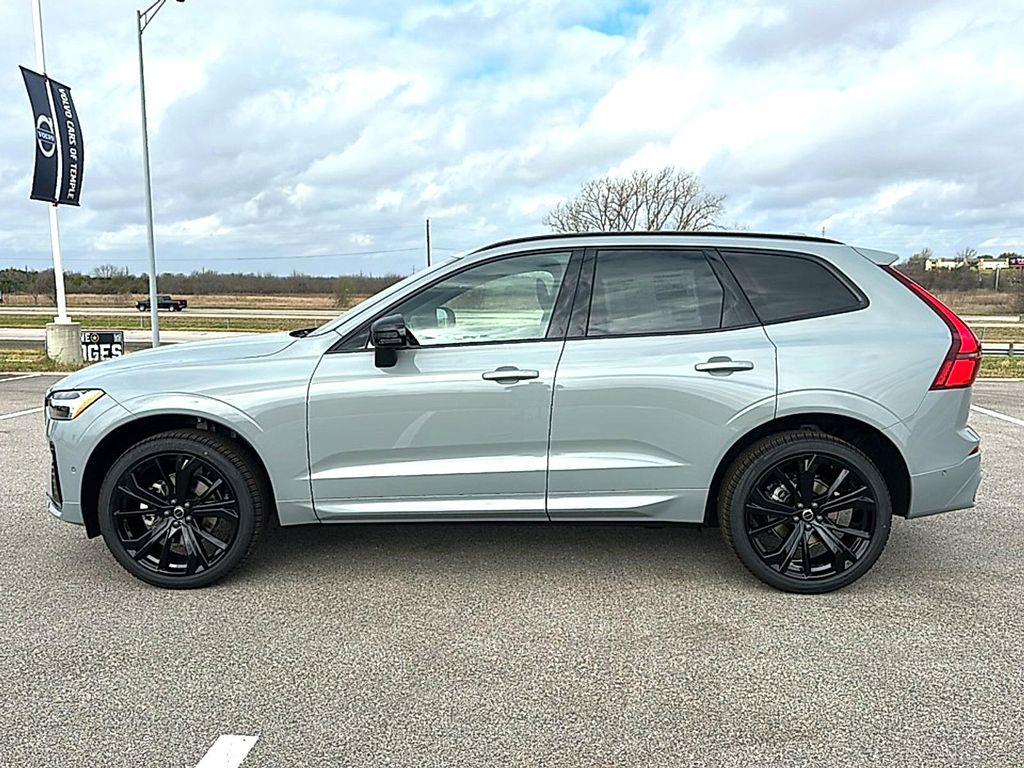 new 2026 Volvo XC60 car, priced at $62,195