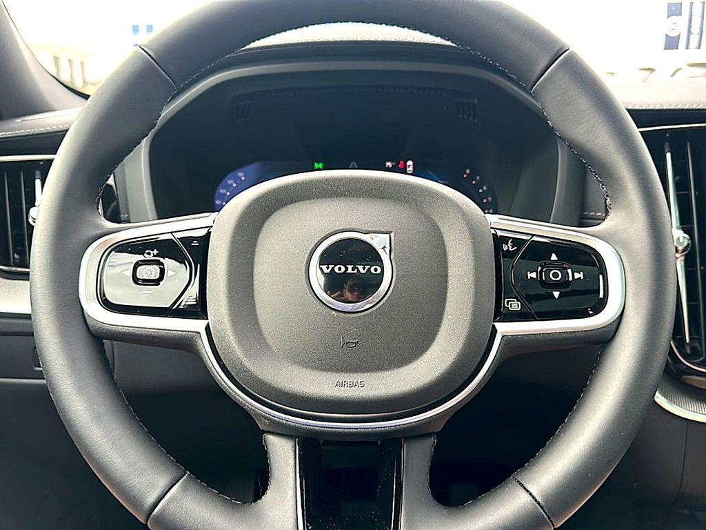 new 2026 Volvo XC60 car, priced at $62,195