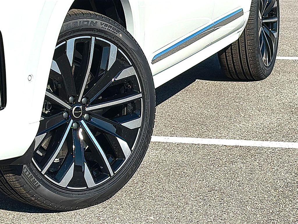 new 2026 Volvo XC90 car, priced at $66,345