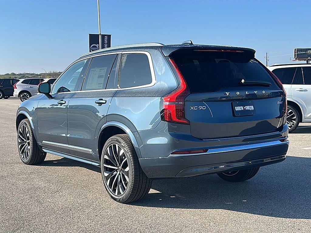 new 2026 Volvo XC90 car, priced at $69,175