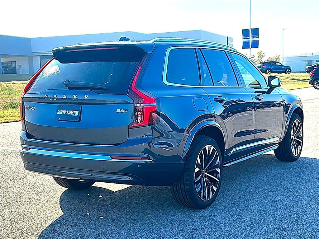 new 2026 Volvo XC90 car, priced at $69,175