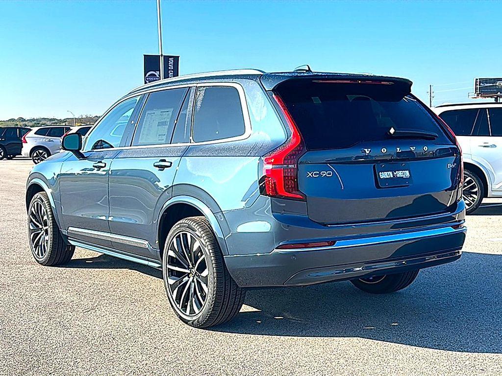 new 2026 Volvo XC90 car, priced at $69,175