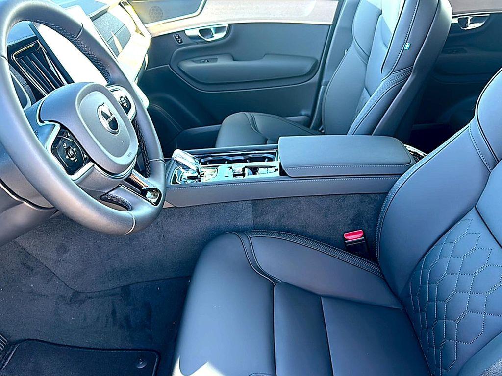 new 2026 Volvo XC90 car, priced at $69,175