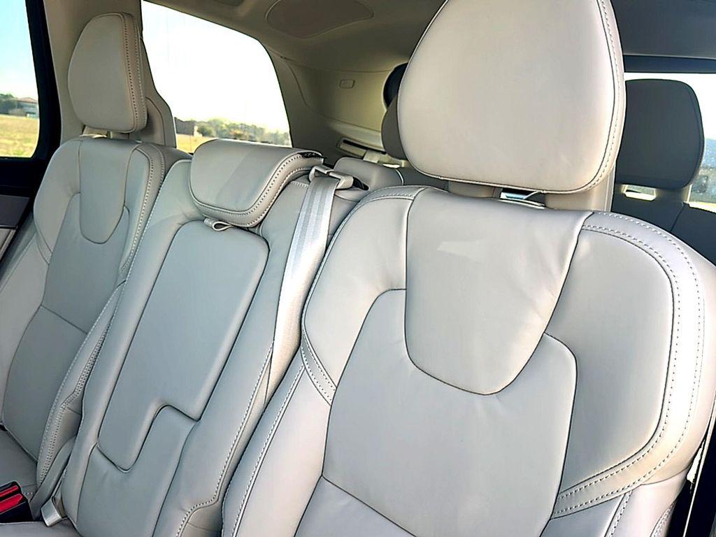 new 2026 Volvo XC90 Plug-In Hybrid car, priced at $85,625