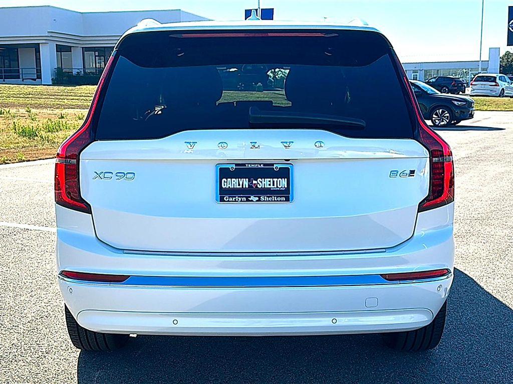 new 2026 Volvo XC90 car, priced at $72,625