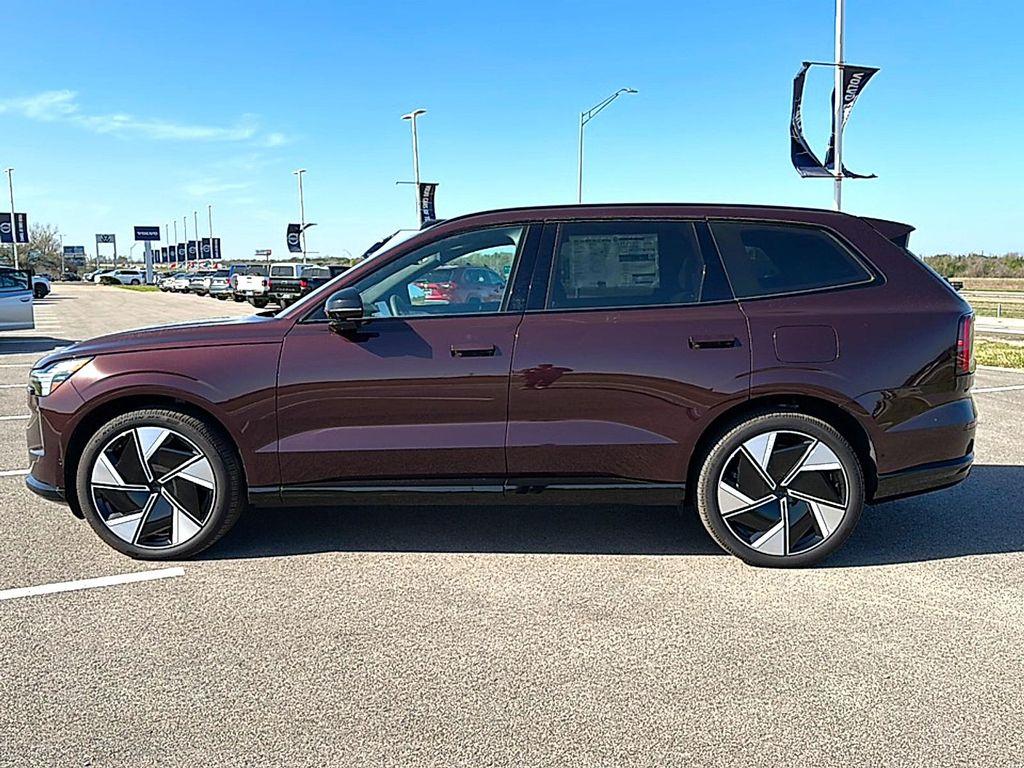 new 2025 Volvo EX90 car, priced at $88,140