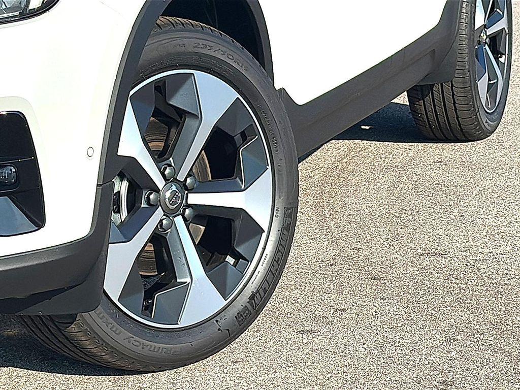 new 2026 Volvo XC40 car, priced at $50,600