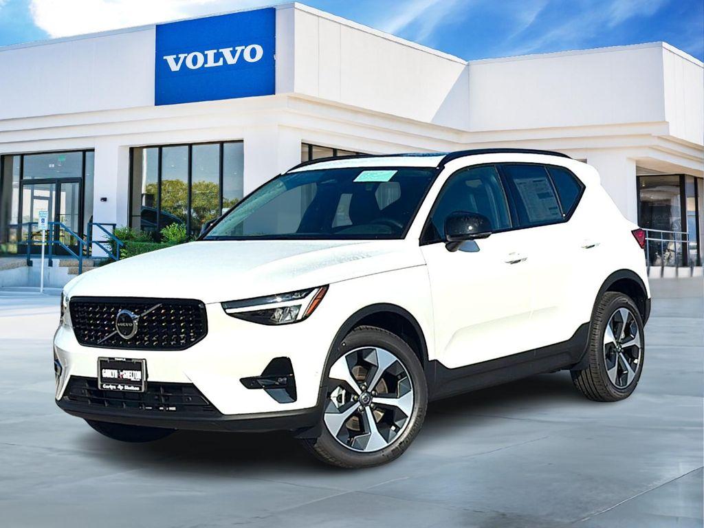 new 2026 Volvo XC40 car, priced at $50,600