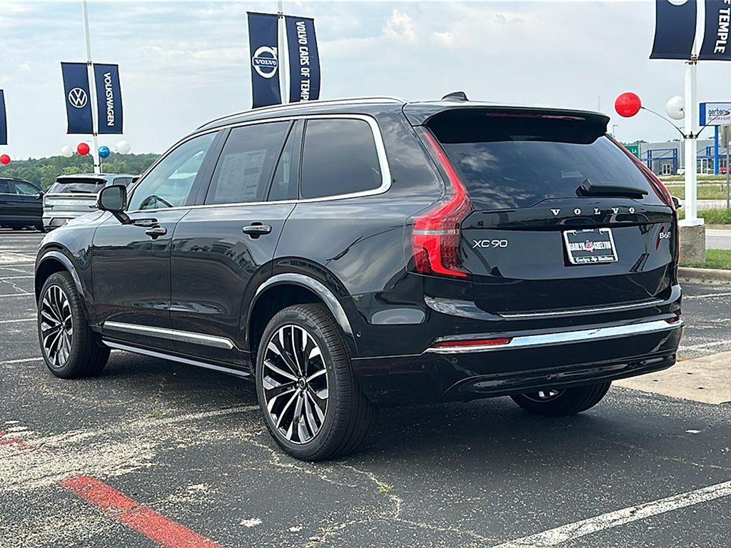 new 2025 Volvo XC90 car, priced at $60,458