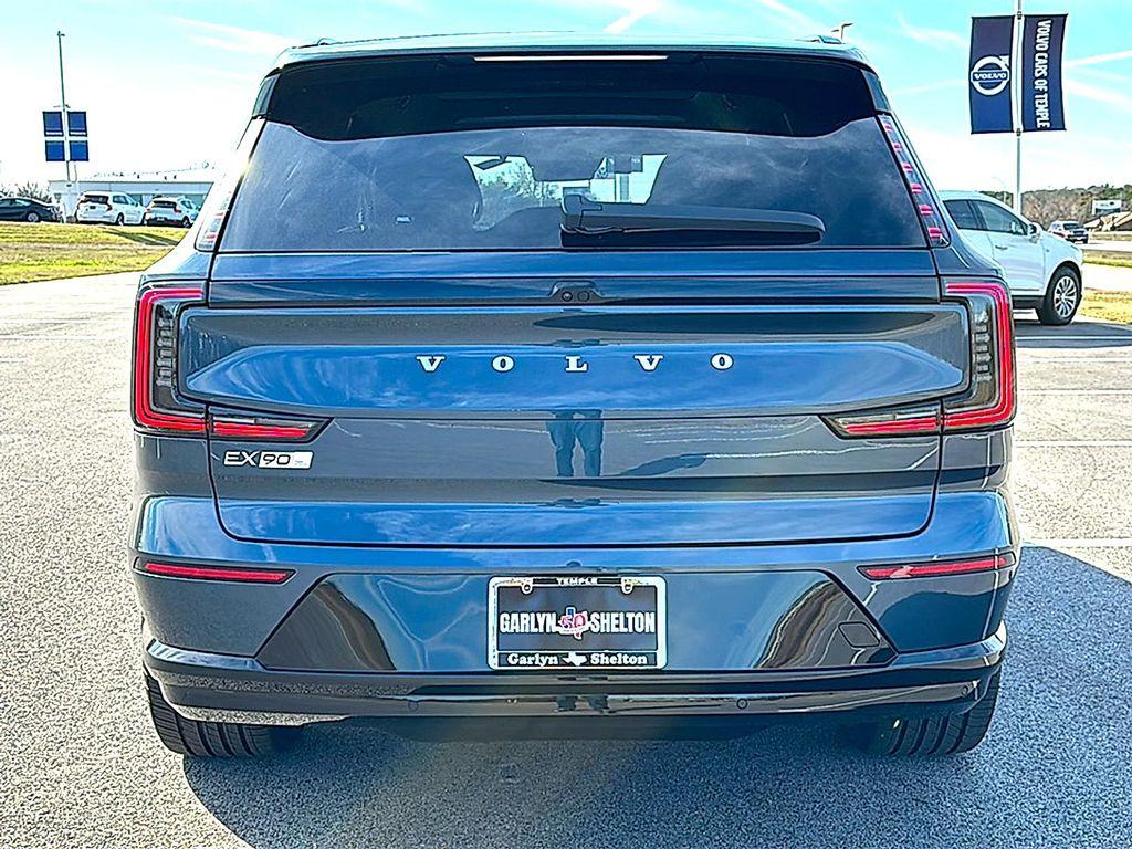 new 2025 Volvo EX90 car, priced at $88,840