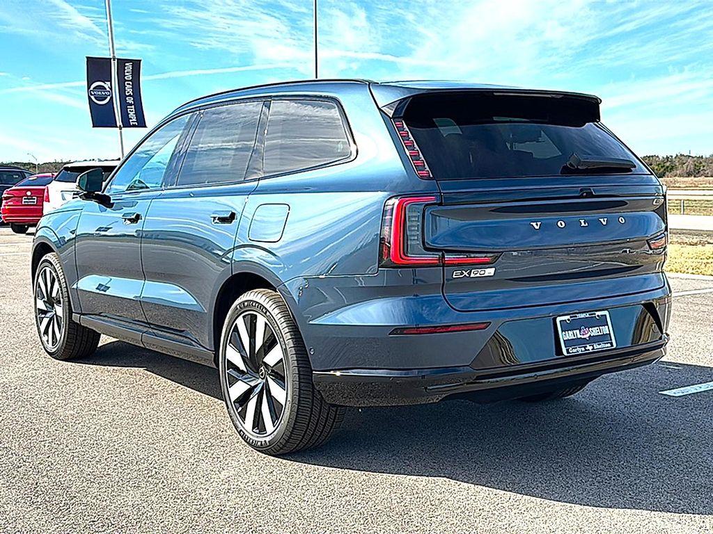 new 2025 Volvo EX90 car, priced at $88,840