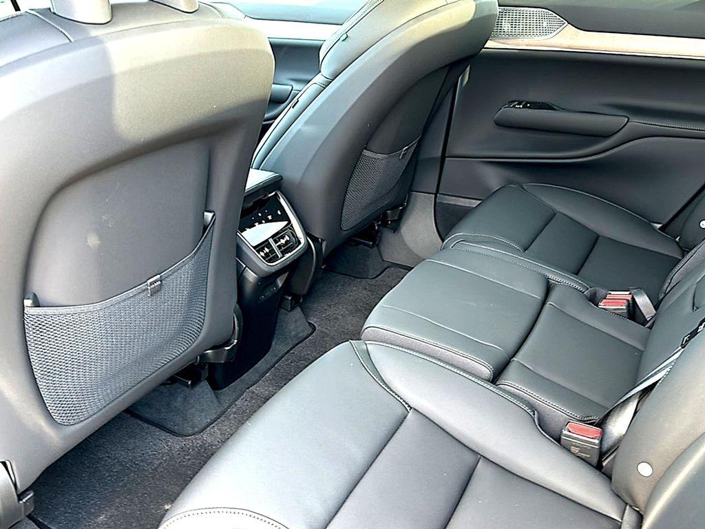 new 2025 Volvo EX90 car, priced at $88,840