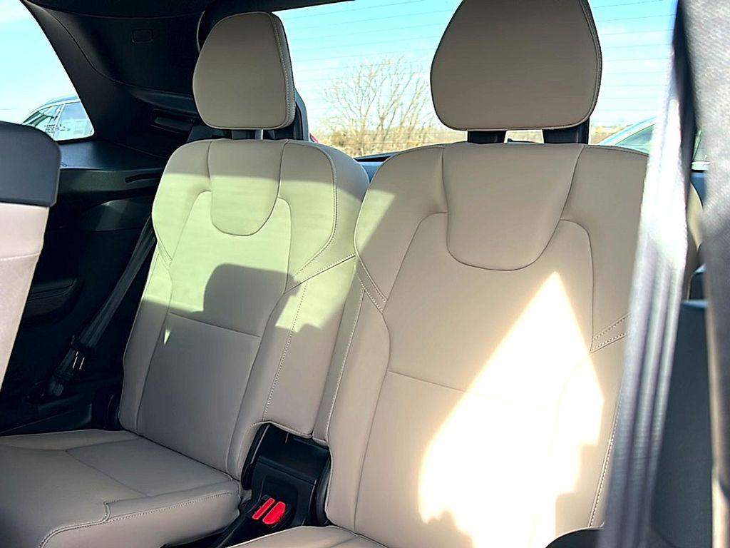 new 2026 Volvo XC90 car, priced at $71,795