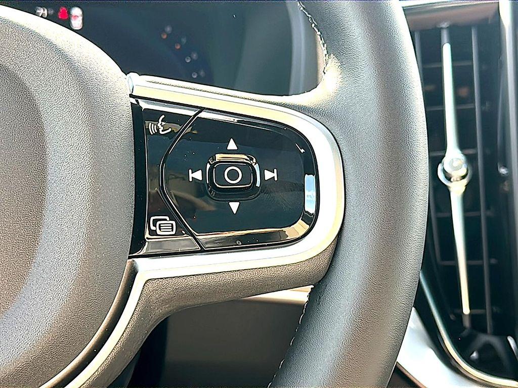 new 2026 Volvo XC90 car, priced at $71,795