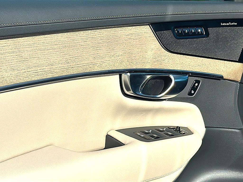 new 2026 Volvo XC90 car, priced at $71,825