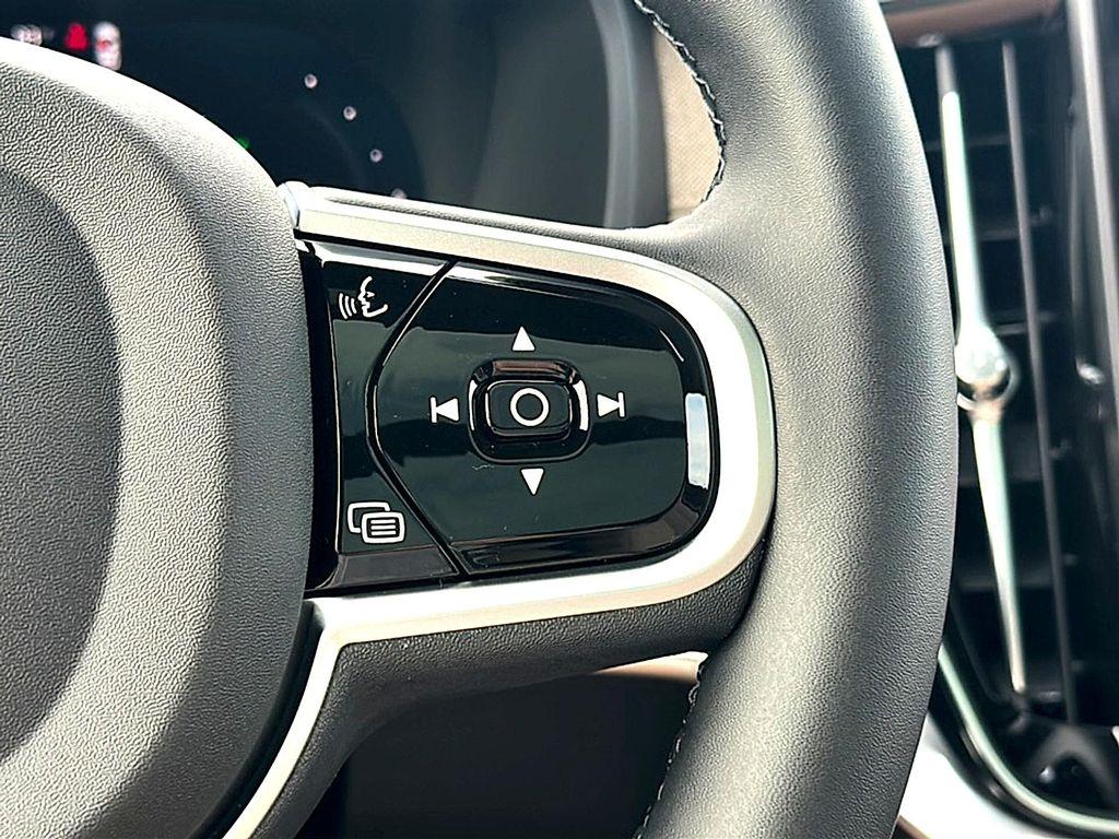 new 2026 Volvo XC90 Plug-In Hybrid car, priced at $81,995