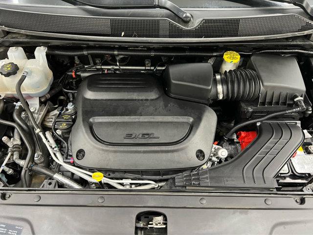 used 2024 Chrysler Pacifica car, priced at $29,500