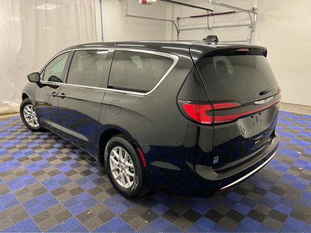 used 2024 Chrysler Pacifica car, priced at $29,500