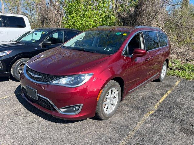 used 2020 Chrysler Pacifica car, priced at $18,500