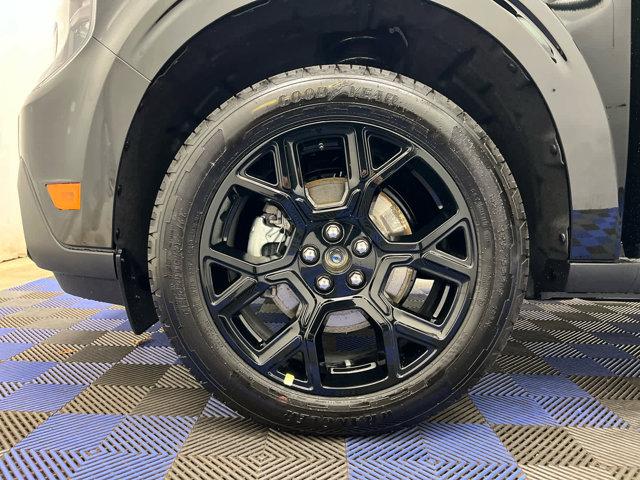 new 2025 Ford Maverick car, priced at $34,633