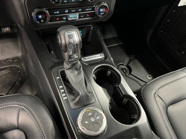 new 2025 Ford Bronco car, priced at $47,370