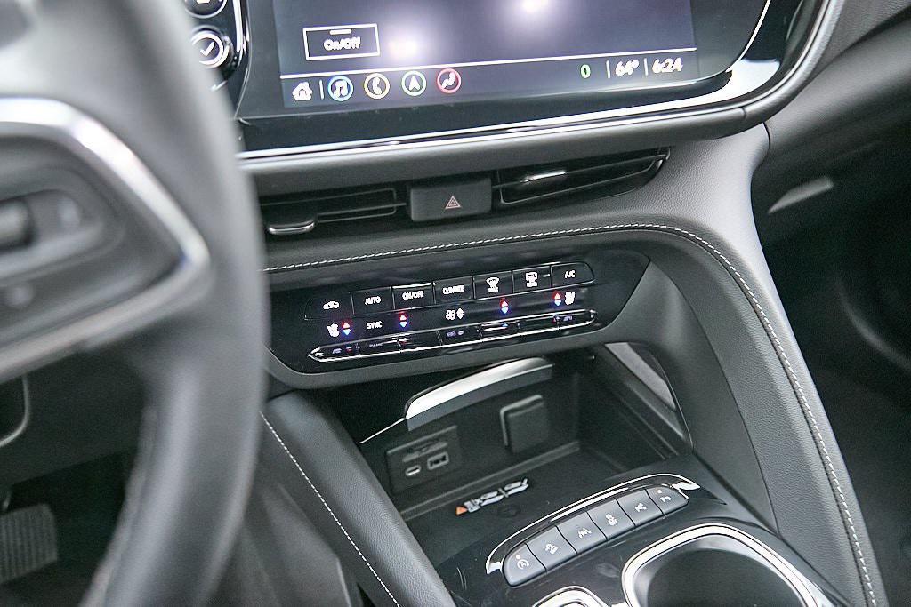 used 2023 Buick Envision car, priced at $29,995