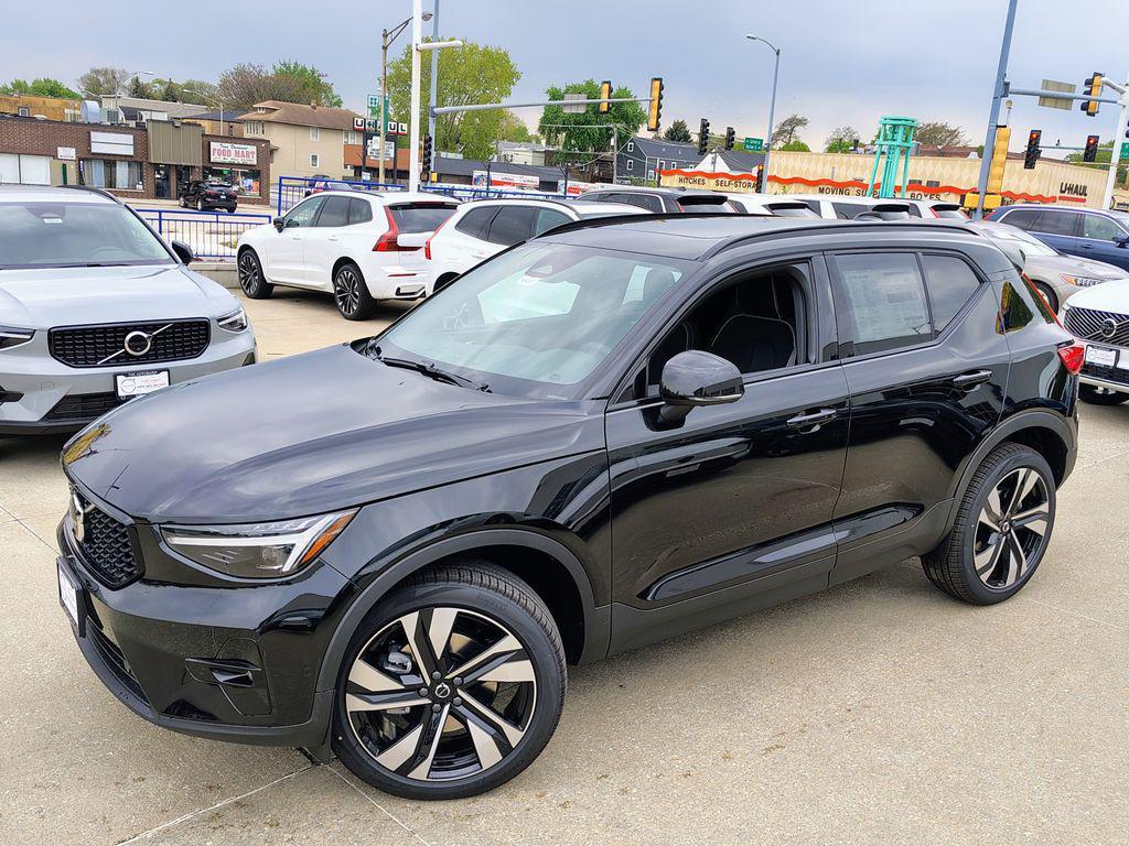 new 2026 Volvo XC40 car, priced at $51,635