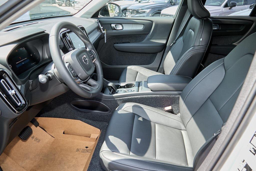 new 2026 Volvo XC40 car, priced at $41,995