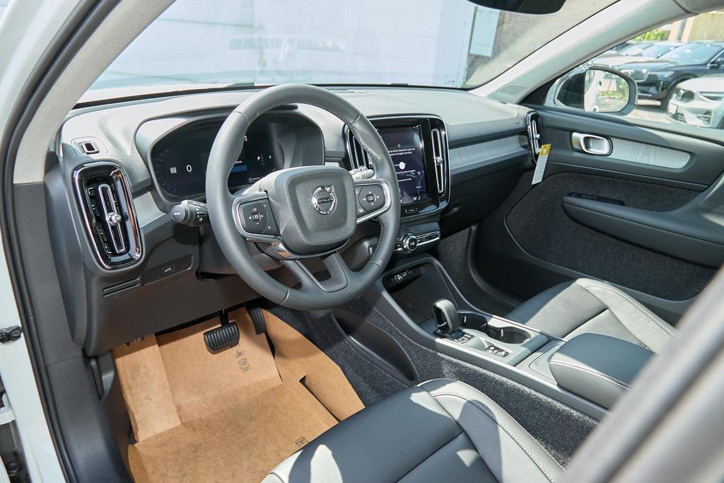 new 2026 Volvo XC40 car, priced at $41,995