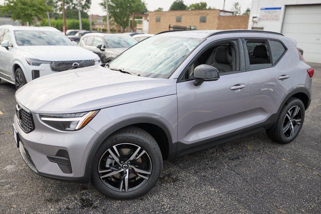 new 2026 Volvo XC40 car, priced at $41,545