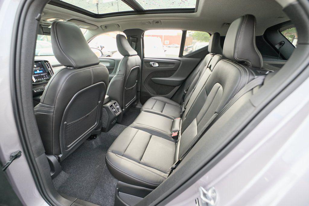 new 2026 Volvo XC40 car, priced at $41,545