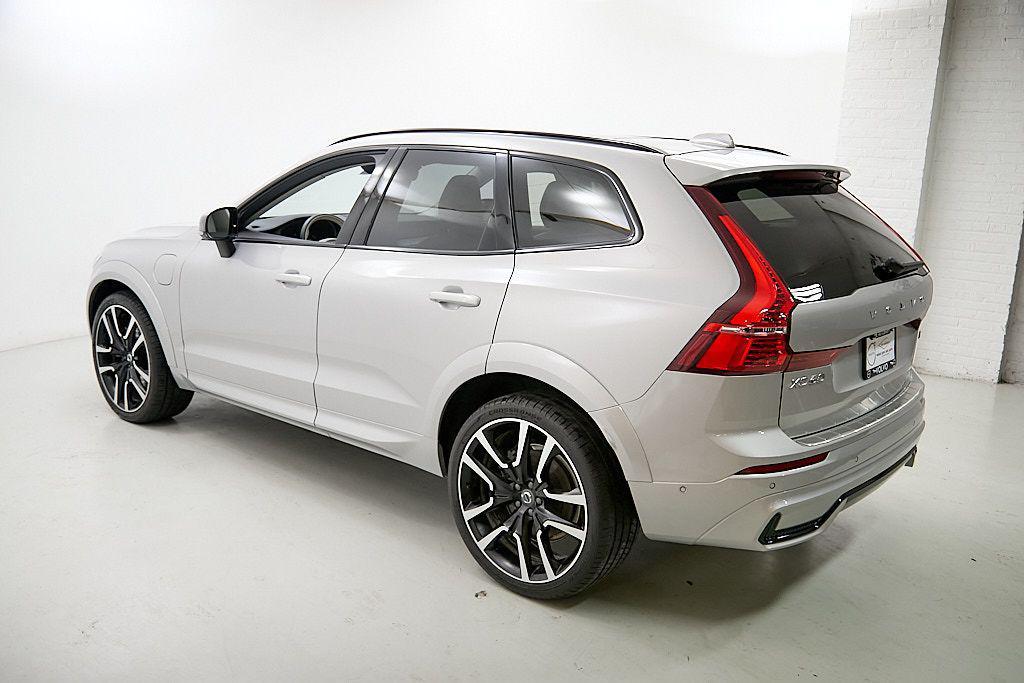 used 2024 Volvo XC60 Recharge Plug-In Hybrid car, priced at $48,495