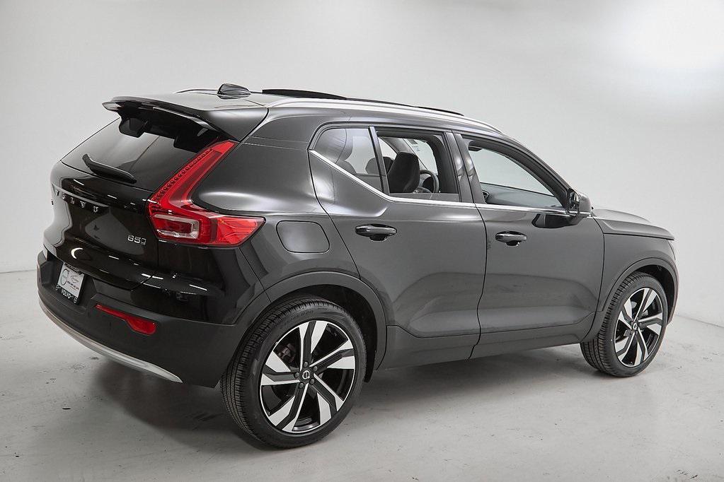 used 2024 Volvo XC40 car, priced at $31,995