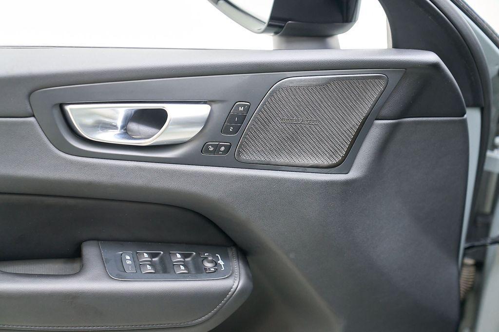 used 2024 Volvo XC60 Recharge Plug-In Hybrid car, priced at $43,995