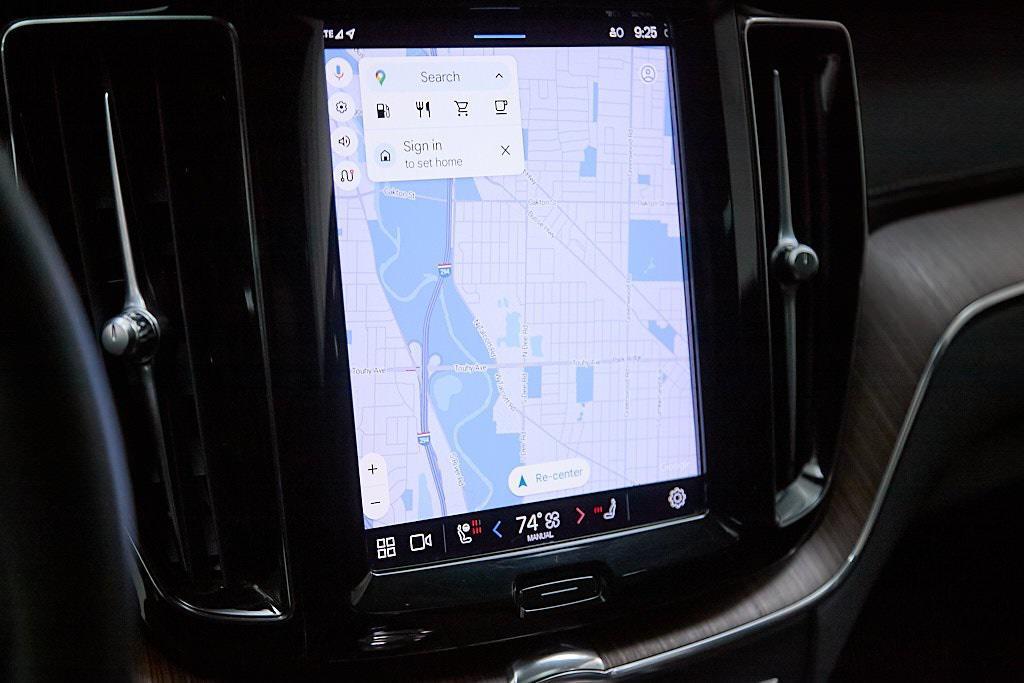 used 2023 Volvo XC60 car, priced at $31,995