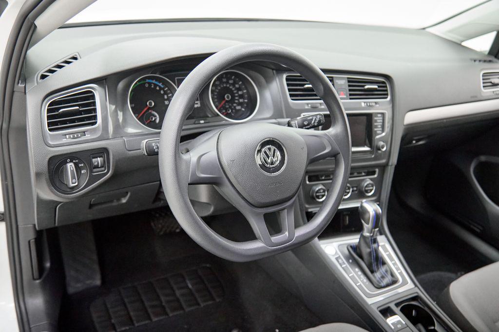 used 2015 Volkswagen e-Golf car, priced at $10,295